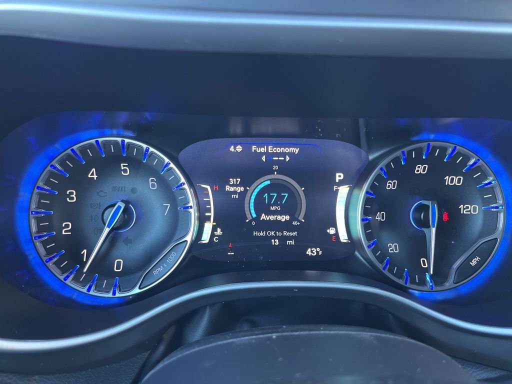 New 2026 Chrysler Pacifica Select w/ S Appearance Package image 15