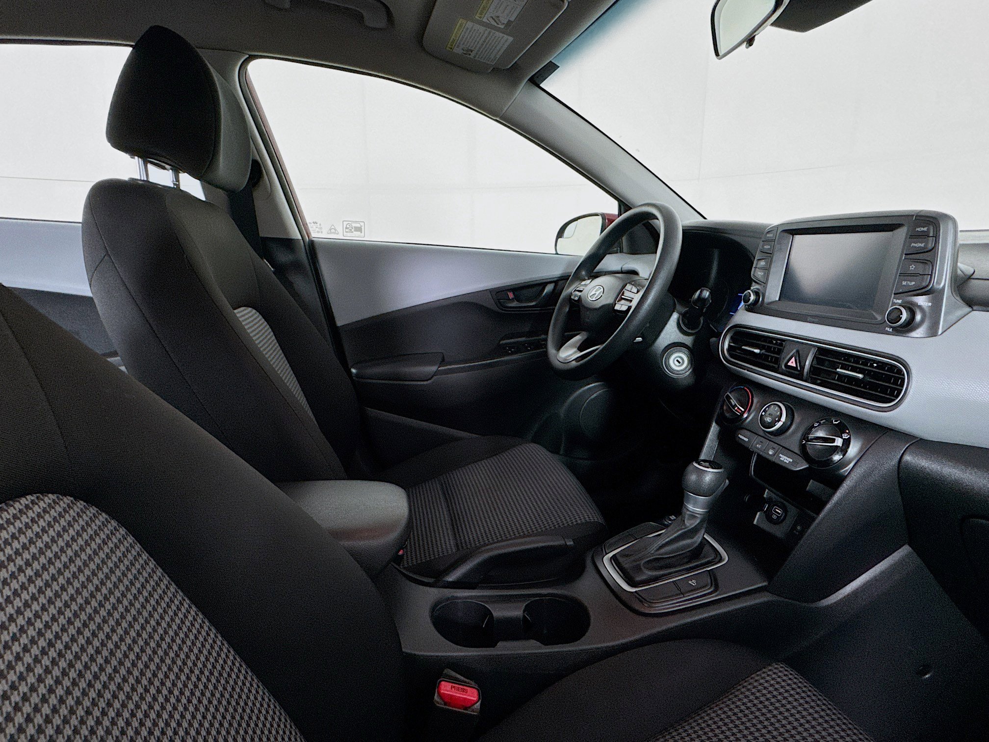 Used 2020 Hyundai Kona SE image 27