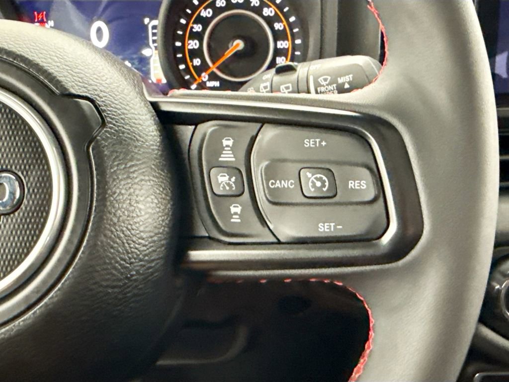 Used 2024 Jeep Wrangler Unlimited Rubicon image 12