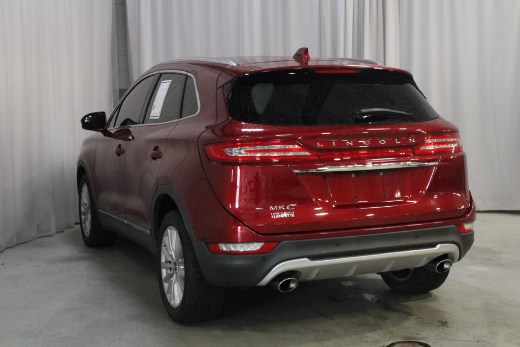 Used 2019 Lincoln MKC Premiere FWD image 24