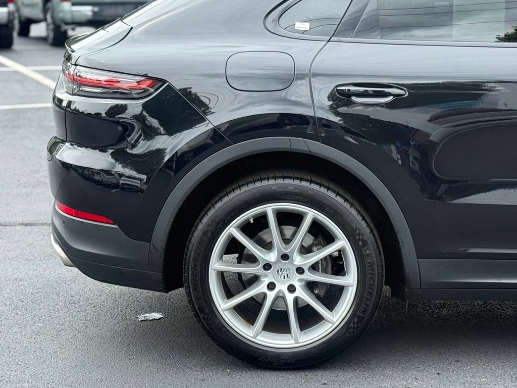 Used 2021 Porsche Cayenne Coupe AWD/4WD image 8