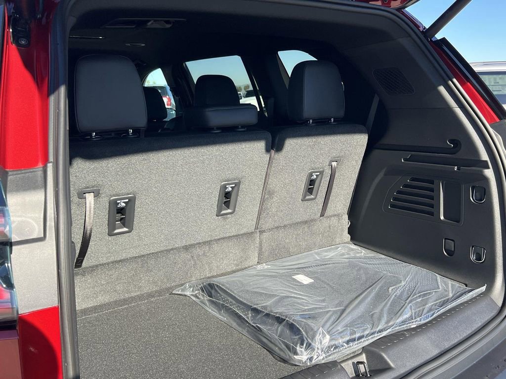 New 2026 GMC Acadia Elevation image 29