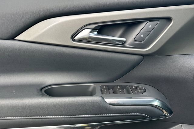 New 2026 Chevrolet Traverse LT image 14