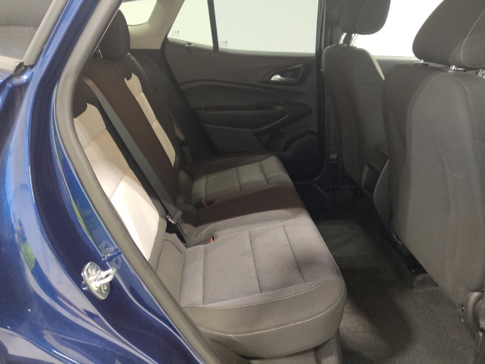 Used 2024 Chevrolet Trax LS FWD image 19