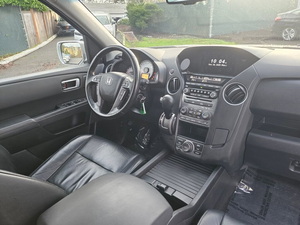 Used 2012 Honda Pilot Touring image 10