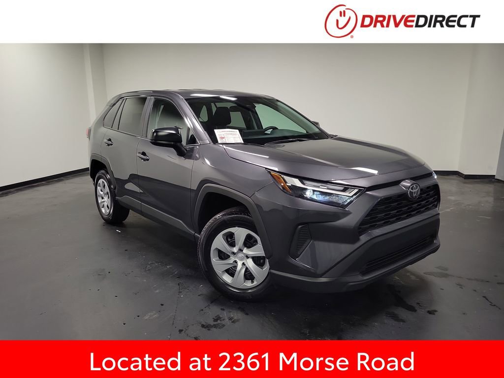 Used 2025 Toyota RAV4 LE image 1