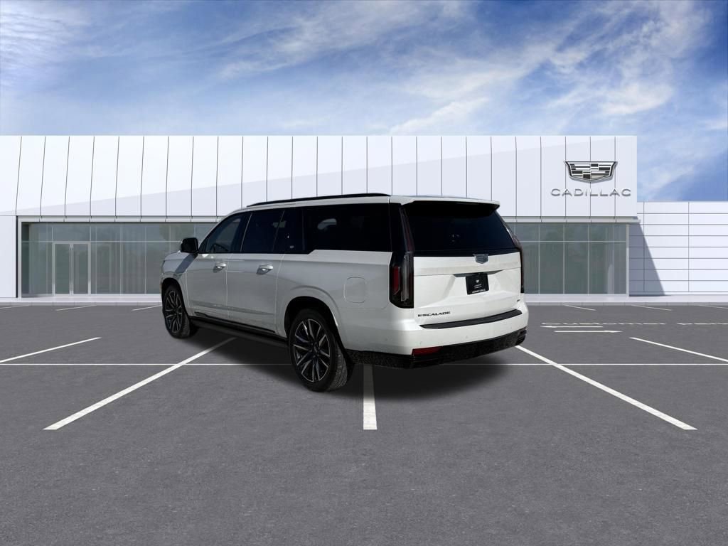 Used 2023 Cadillac Escalade ESV Sport w/ Touring Package AWD/4WD image 4