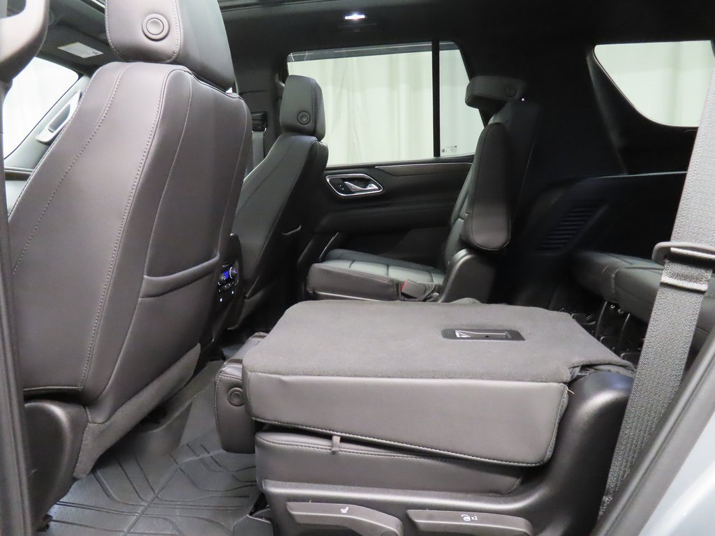 Used 2023 Chevrolet Tahoe LT w/ Luxury Package AWD/4WD image 53