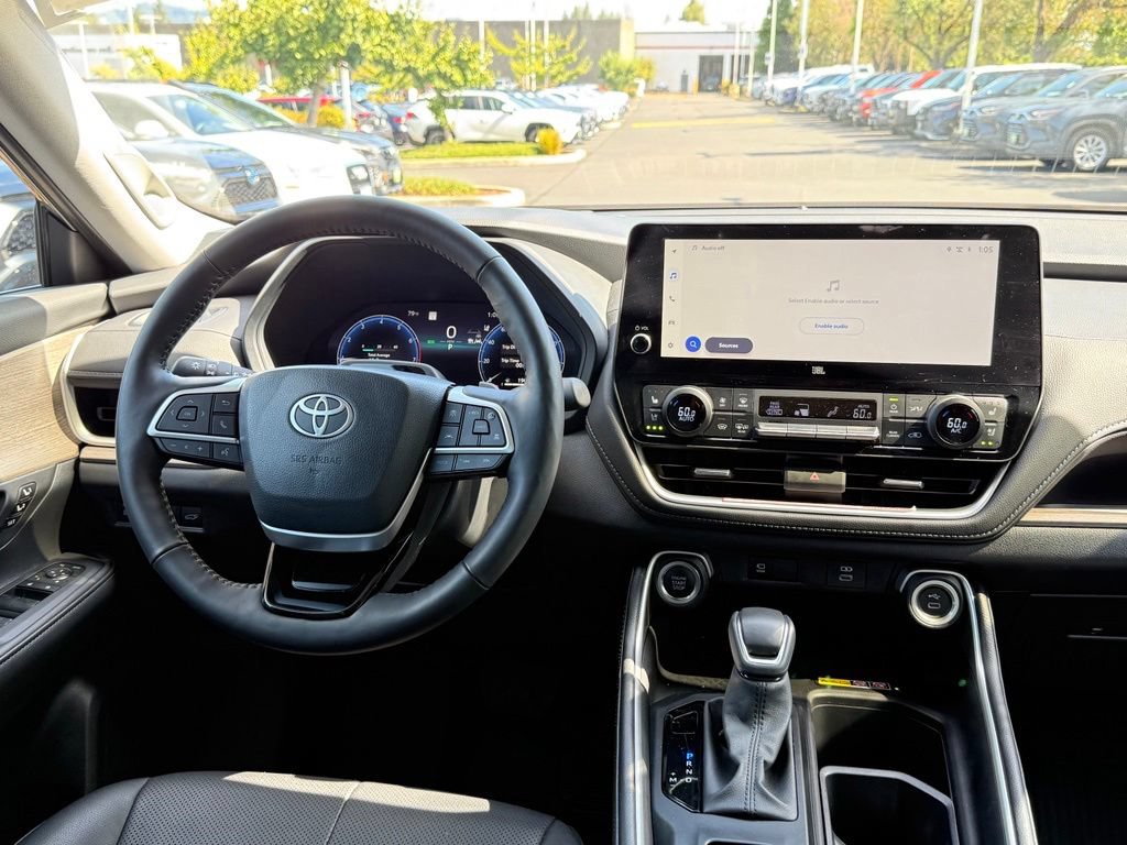 Certified 2026 Toyota Grand Highlander AWD image 28