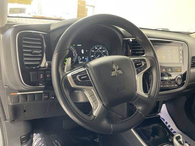 Used 2018 Mitsubishi Outlander SEL image 14