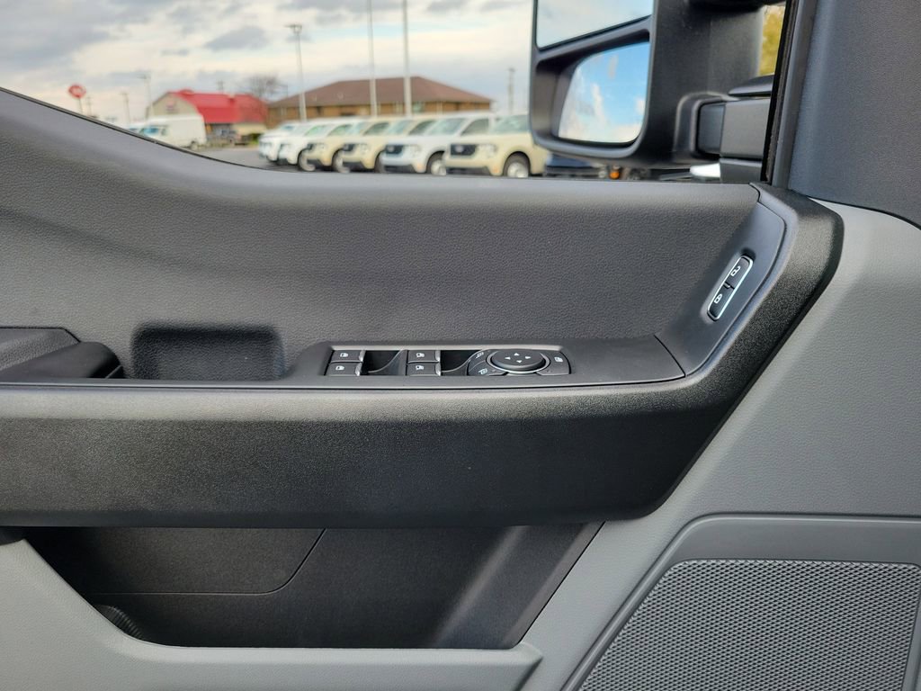 New 2026 Ford F450 XL w/ 360-Degree Camera Package image 18