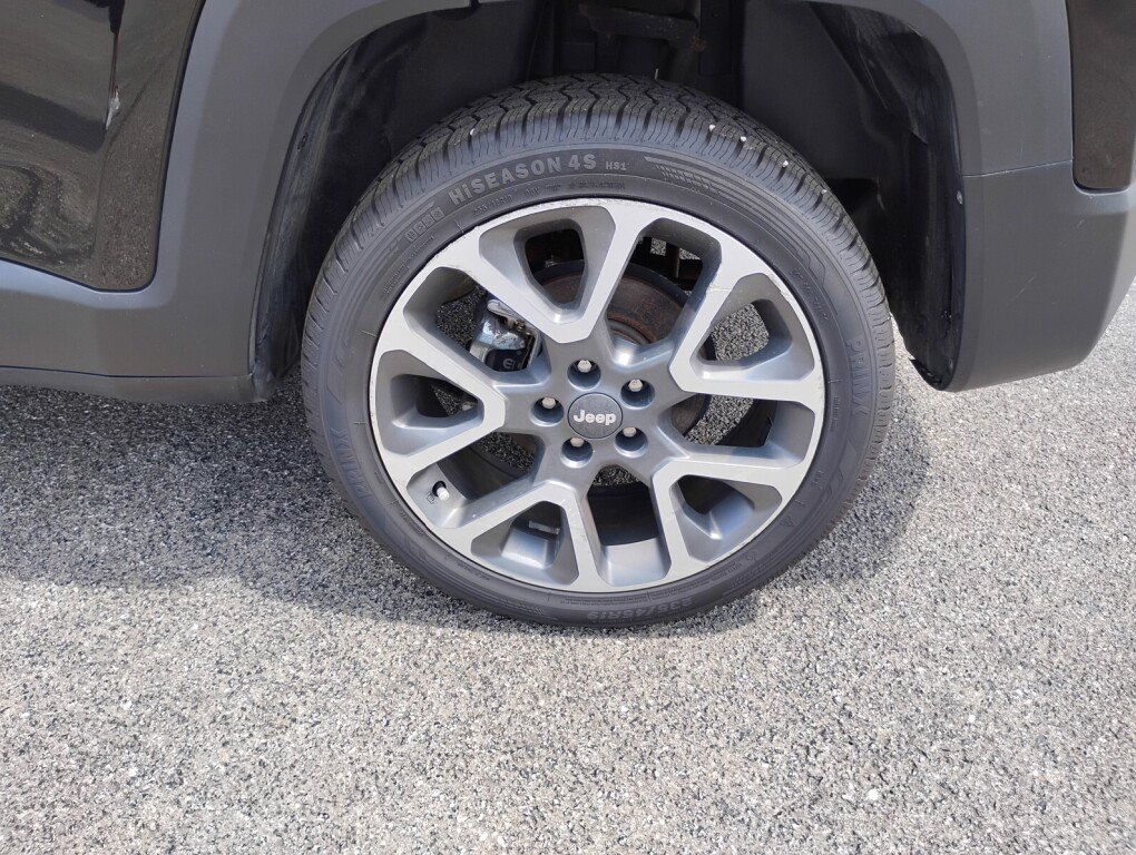 Used 2022 Jeep Renegade Limited w/ Sun, Sound & Wheels Group AWD/4WD image 24