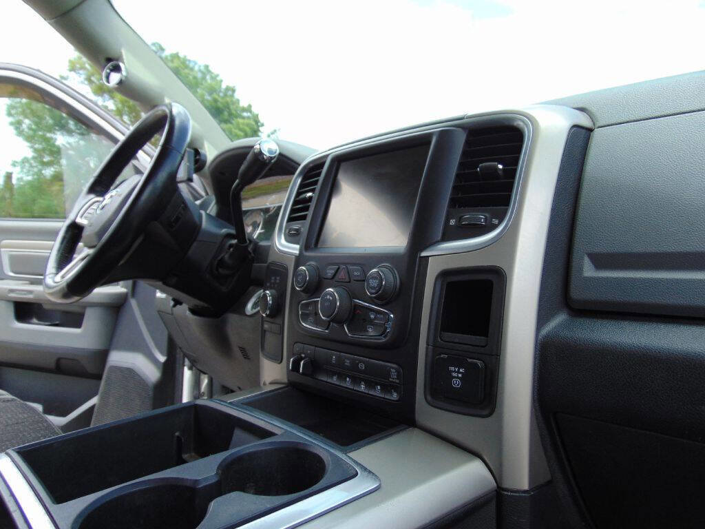 Used 2014 RAM 2500 SLT w/ HD Snow Plow Prep Group AWD/4WD image 26