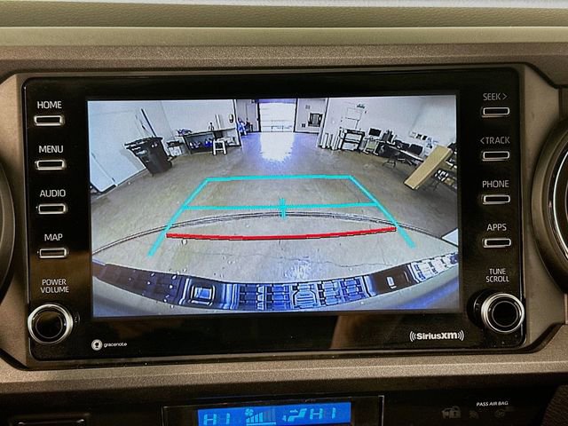 Used 2022 Toyota Tacoma TRD Off-Road w/ Technology Package image 27