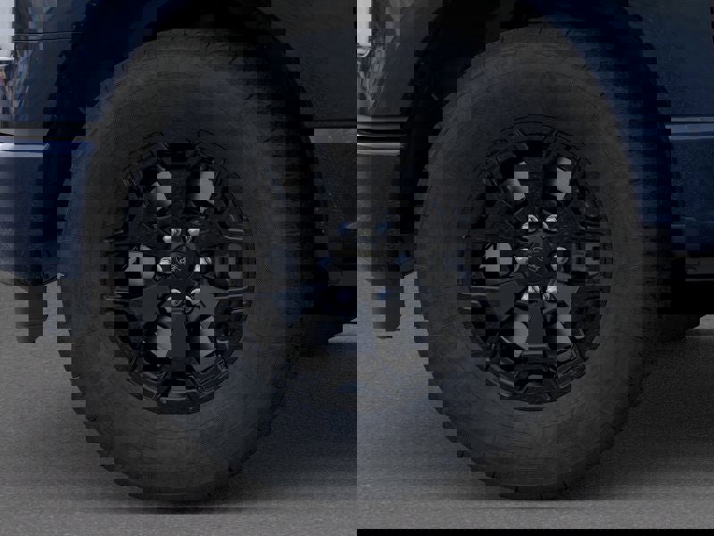 New 2025 Ford F150 Lightning XLT image 19