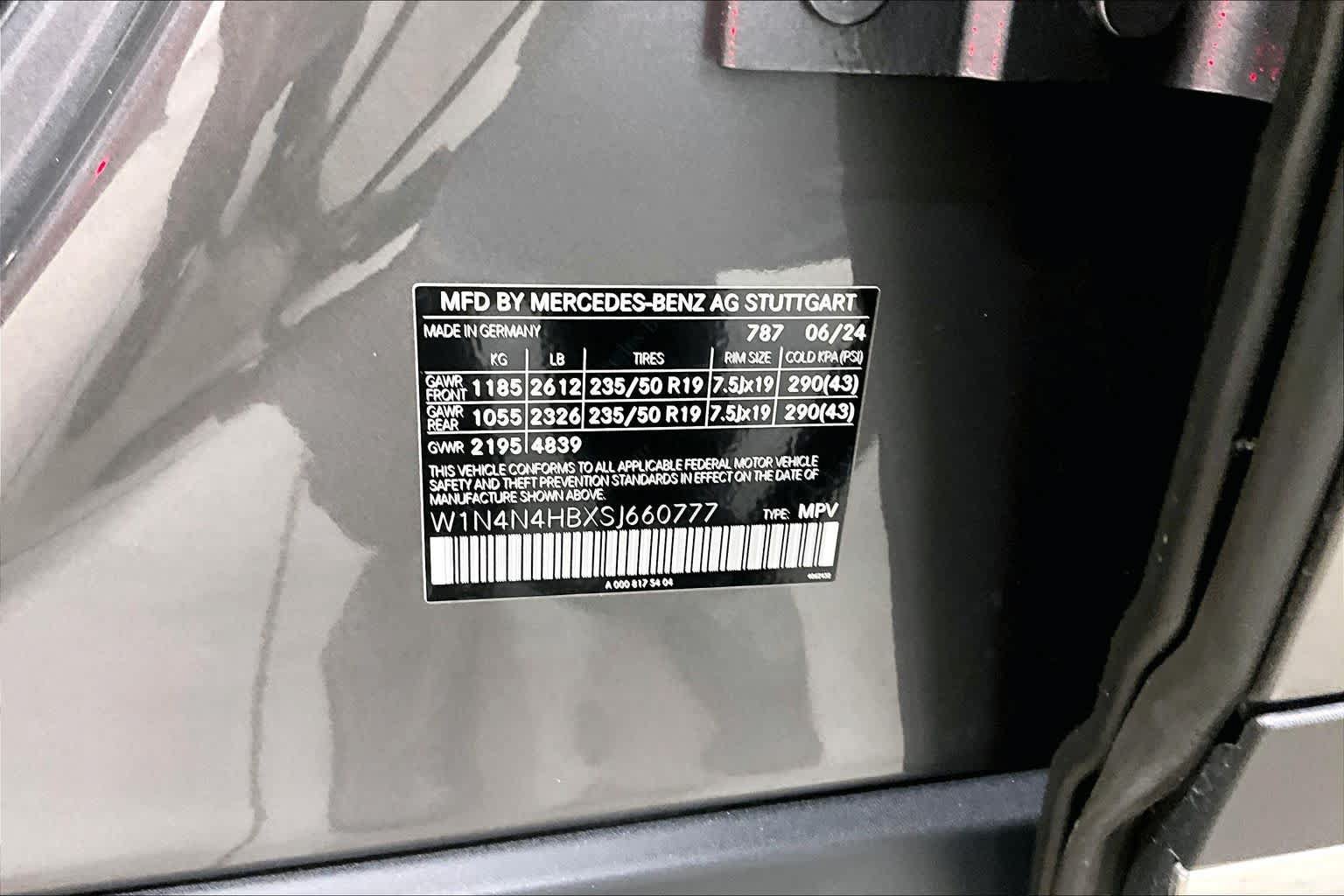 Certified 2025 Mercedes-Benz GLA 250 4MATIC image 34