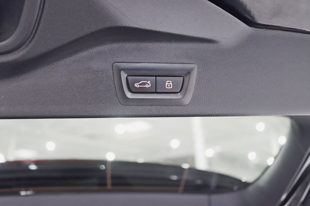 Used 2024 BMW X5 xDrive40i w/ M Sport Package image 42