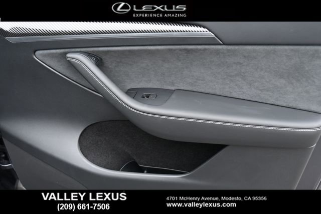 Used 2023 Tesla Model Y Performance image 15