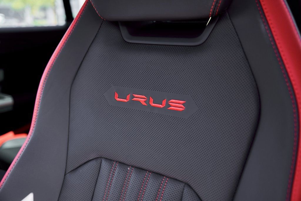 Used 2024 Lamborghini Urus Performante image 61