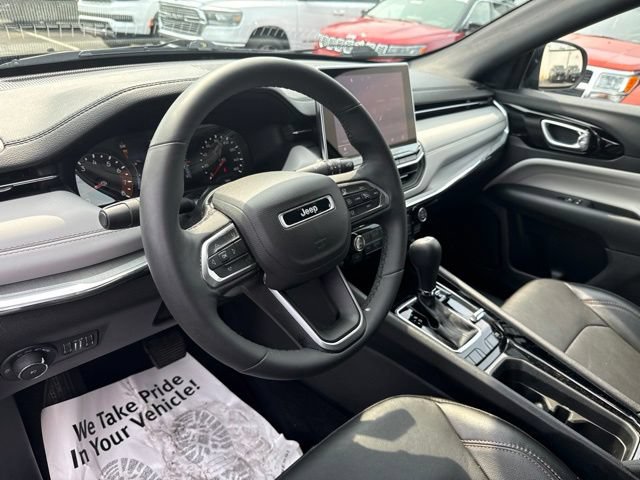 Certified 2023 Jeep Compass Limited AWD/4WD image 11