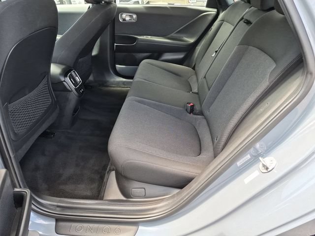 Used 2025 Hyundai Ioniq 6 SE RWD image 15