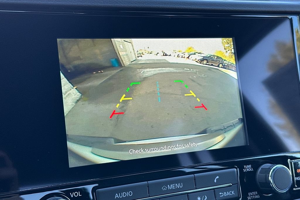 Used 2025 Nissan Frontier S RWD image 15
