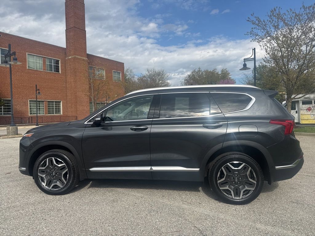 Used 2023 Hyundai Santa Fe Limited w/ Cargo Package AWD/4WD image 7