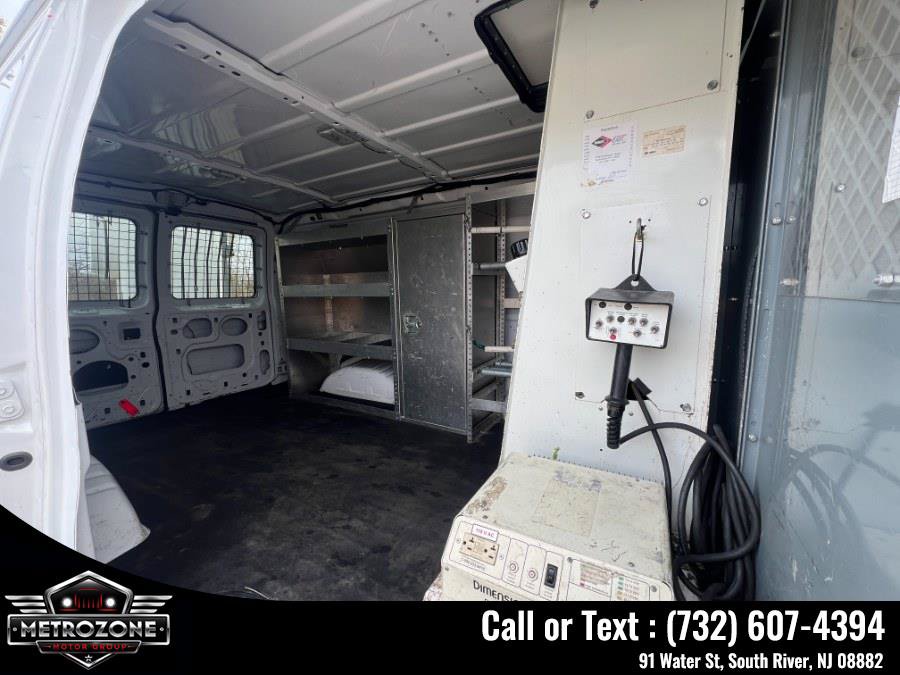 Used 2014 Ford E-350 and Econoline 350 Super Duty w/ Power Group RWD image 19