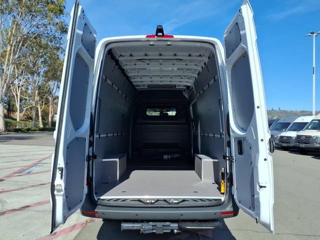 New 2026 Mercedes-Benz Sprinter 2500 image 21