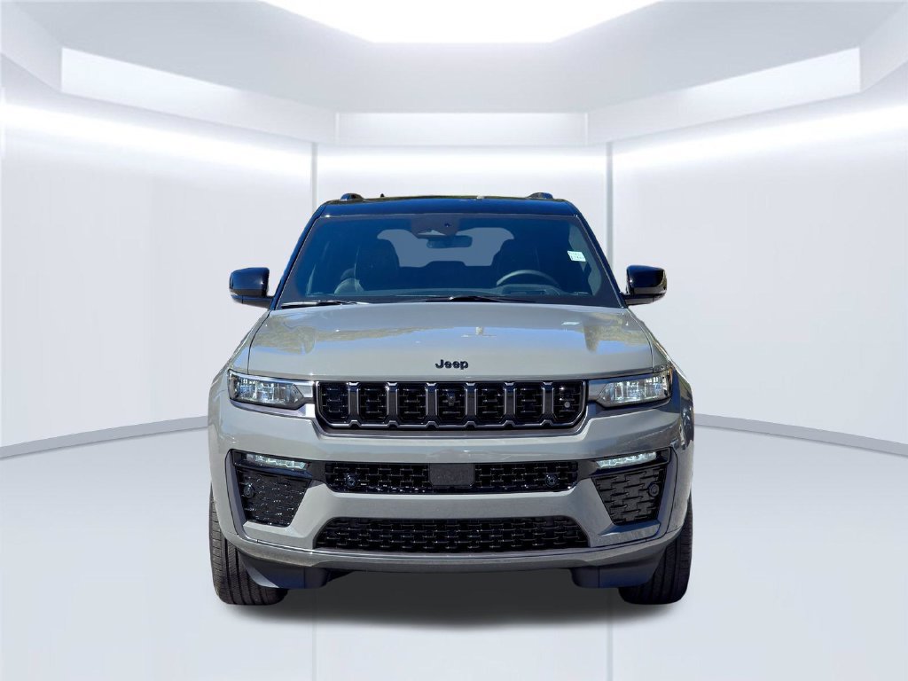 New 2027 Jeep Grand Cherokee Summit AWD/4WD image 16