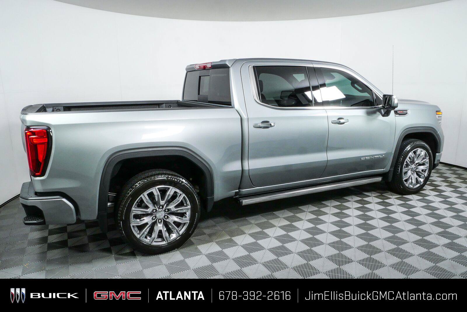 New 2026 GMC Sierra 1500 Denali AWD/4WD image 2