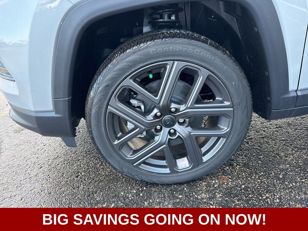 New 2026 Jeep Compass Limited w/ Sun, Sound & Navigation Group image 16