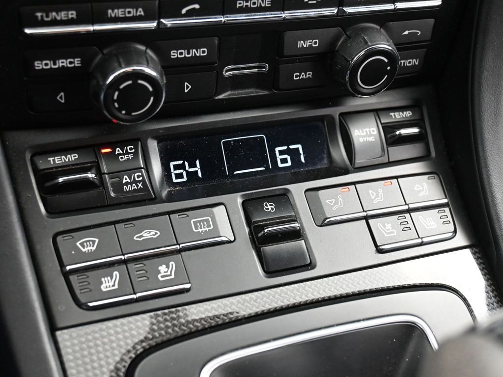 Certified 2016 Porsche 911 Turbo S AWD/4WD image 22