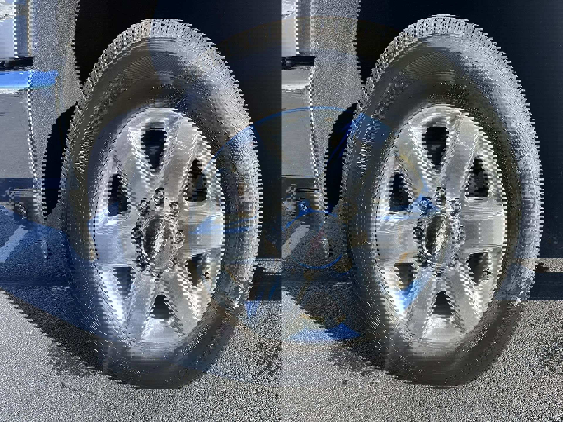 Used 2020 Chevrolet Silverado 2500 LTZ w/ LTZ Premium Package image 10