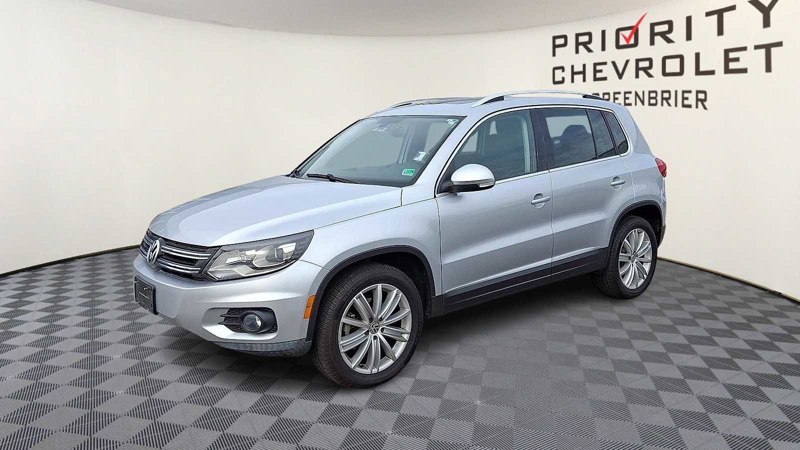 Used 2016 Volkswagen Tiguan SE image 4