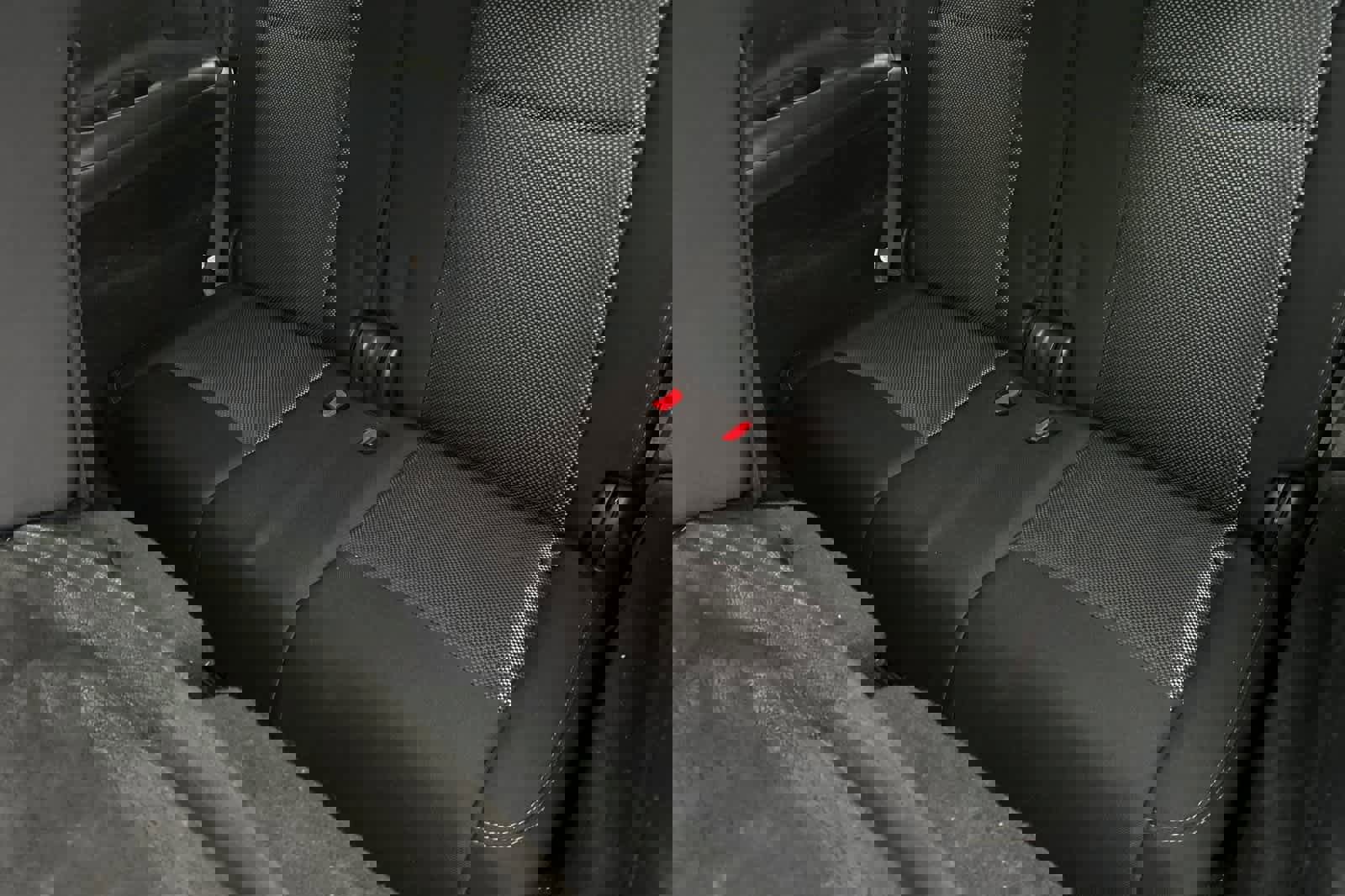 Used 2019 Nissan Pathfinder S image 16