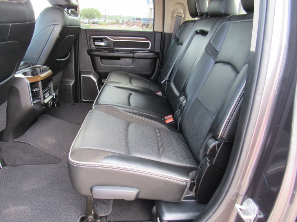 Used 2022 RAM 3500 Laramie AWD/4WD image 17