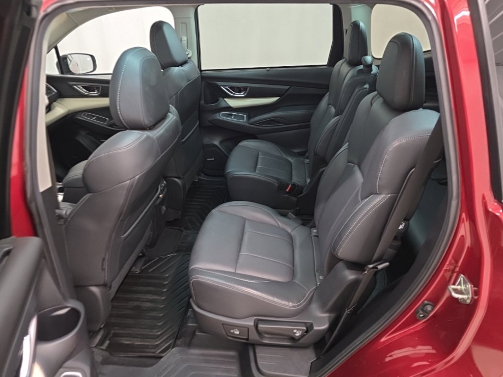 Used 2020 Subaru Ascent Limited w/ Technology Package AWD/4WD image 11