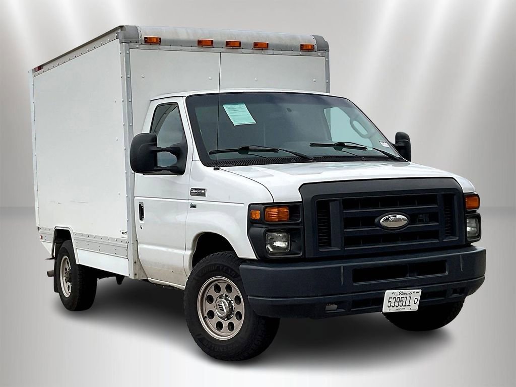 Used 2016 Ford E-350 and Econoline 350 Super Duty RWD image 3
