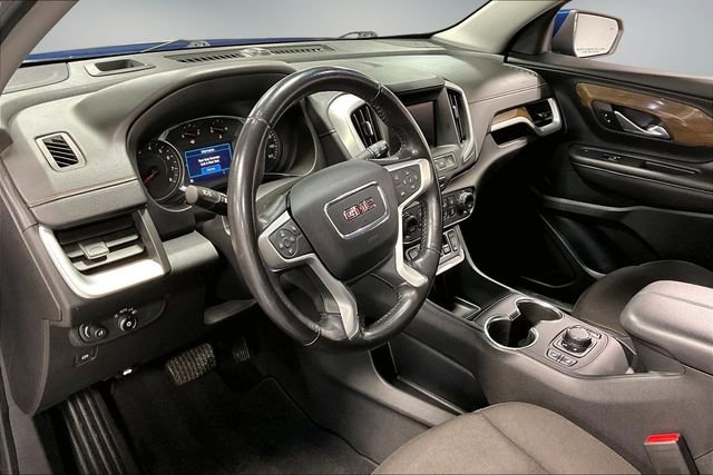 Used 2020 GMC Terrain SLE w/ Driver Convenience Package FWD image 16