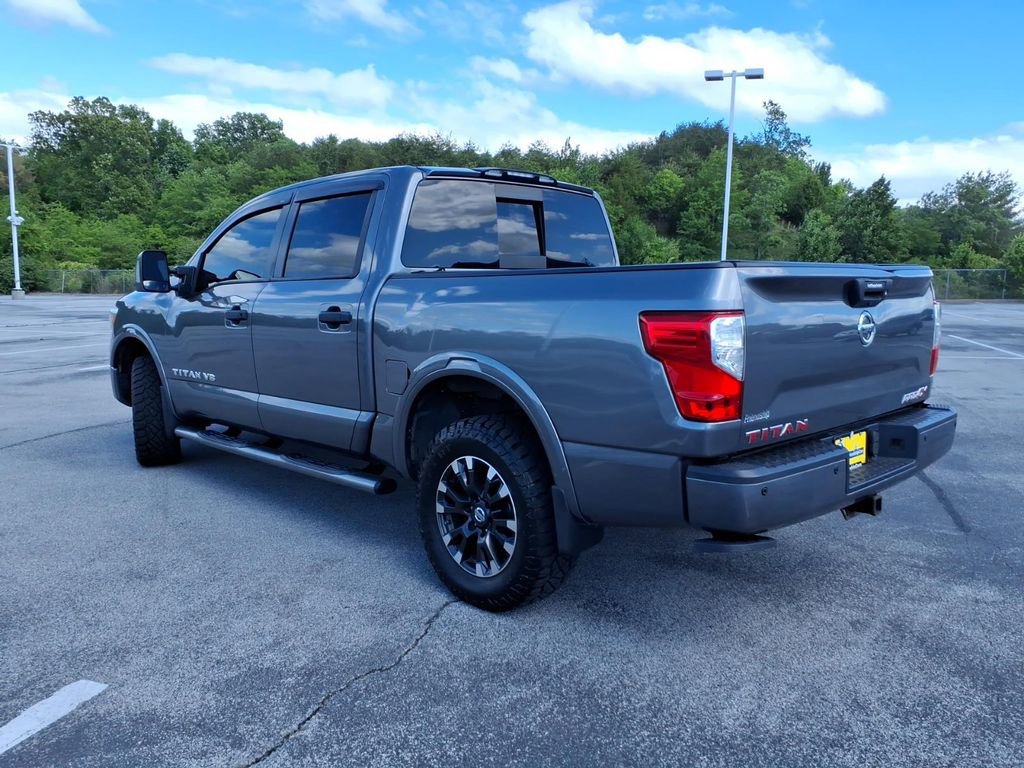 Used 2019 Nissan Titan PRO-4X w/ Pro-4x Convenience Package AWD/4WD image 8