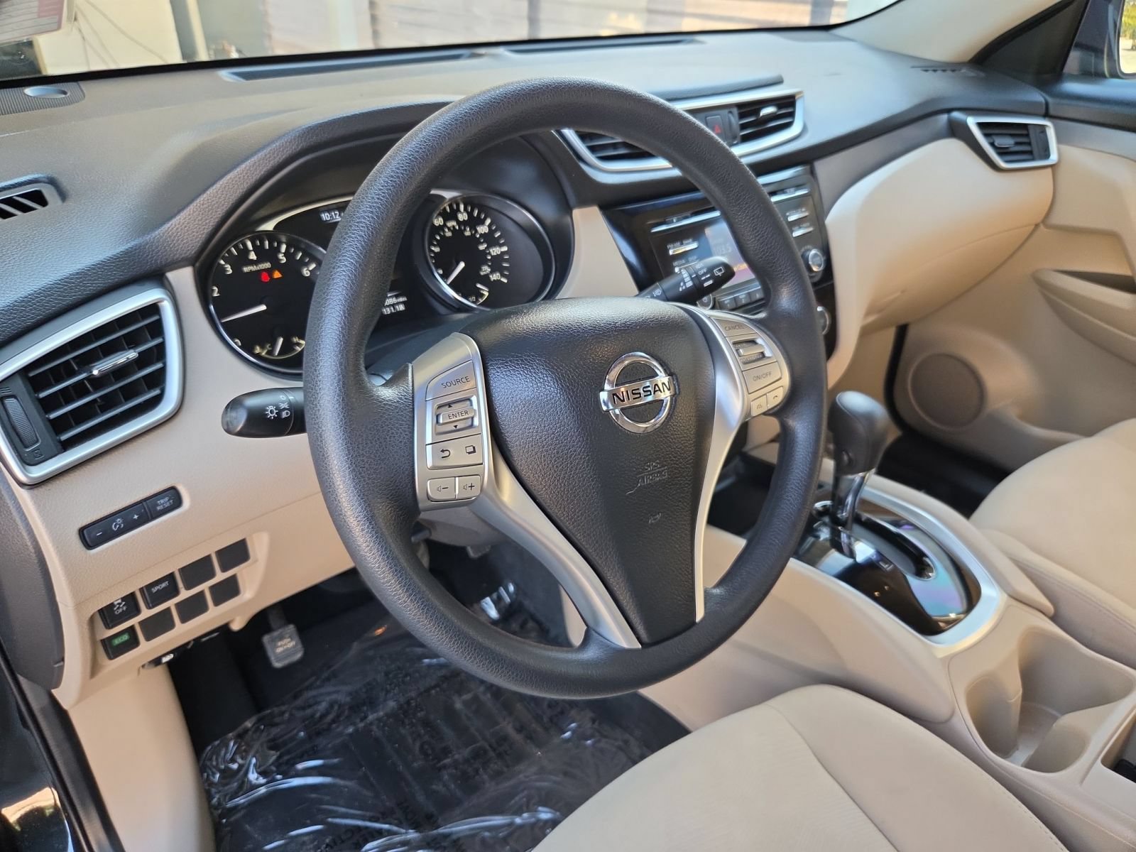 Used 2016 Nissan Rogue S FWD image 11