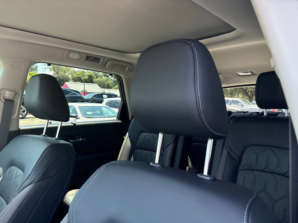 New 2026 Nissan Pathfinder Platinum FWD image 7