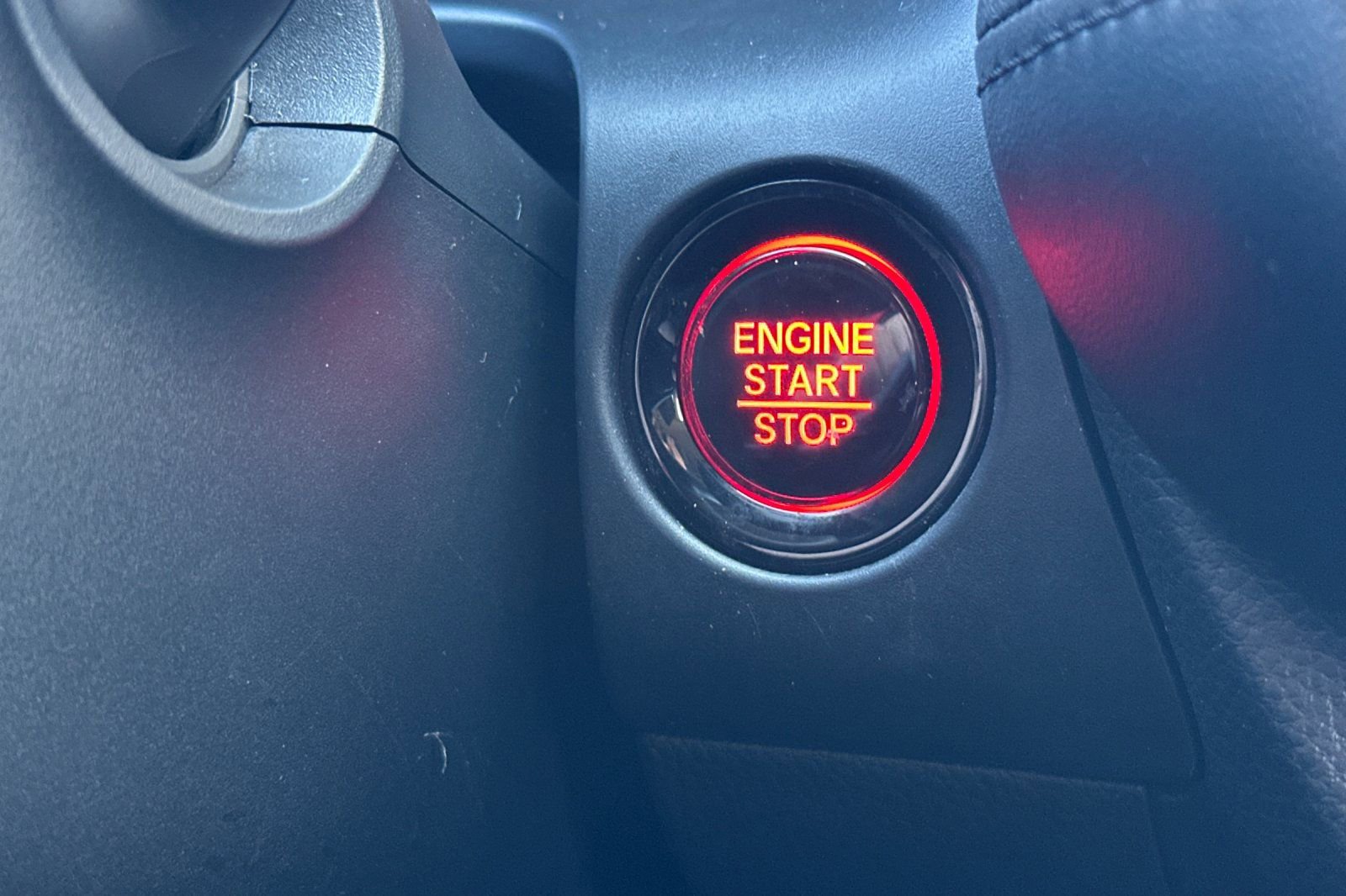 Used 2024 Honda HR-V LX image 26