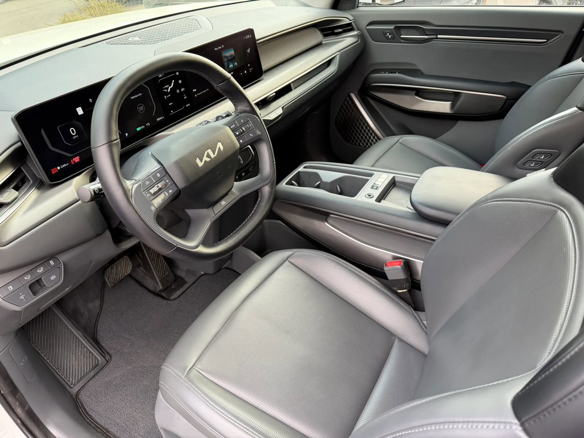 Used 2024 Kia EV9 Light image 13