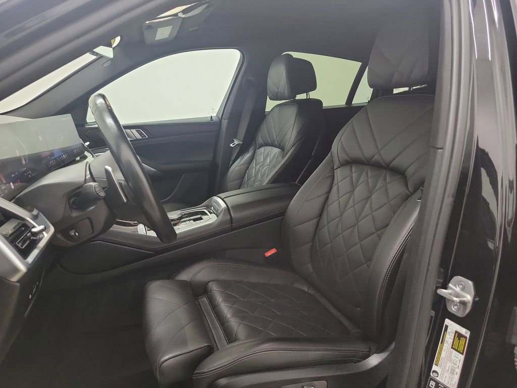 Used 2025 BMW X6 xDrive40i image 19
