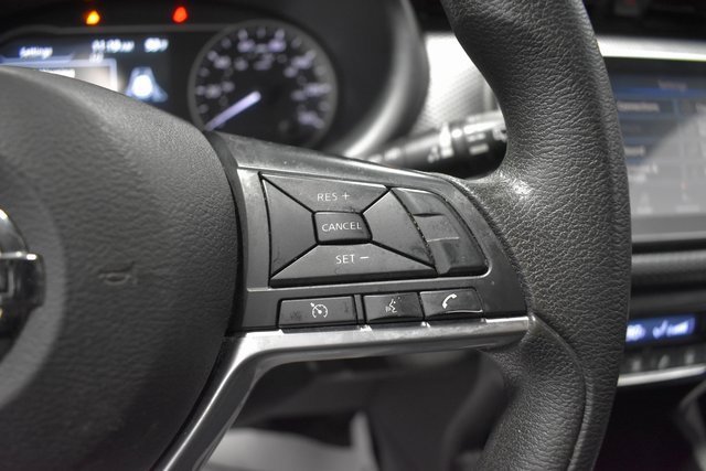 Used 2020 Nissan Kicks SV image 24