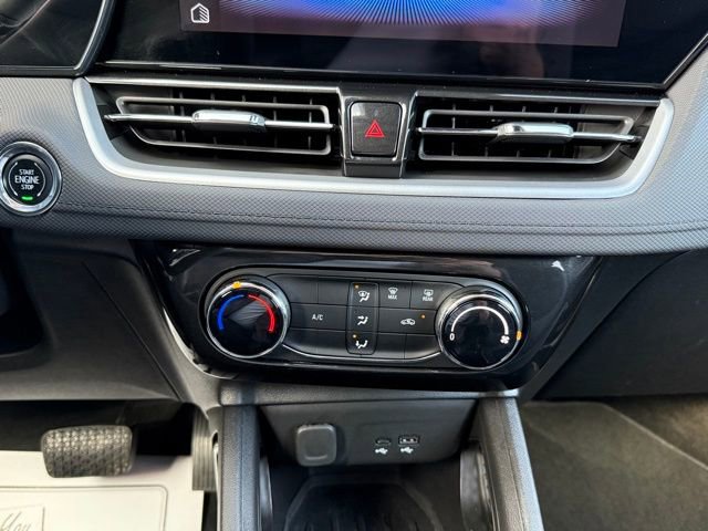 Used 2025 Chevrolet TrailBlazer LT image 22