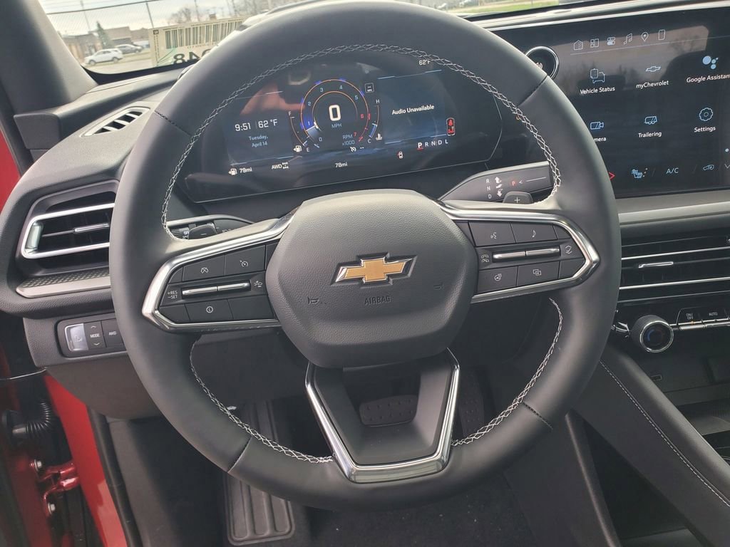 New 2026 Chevrolet Traverse LT w/ Sun and Wheel Package AWD/4WD image 12