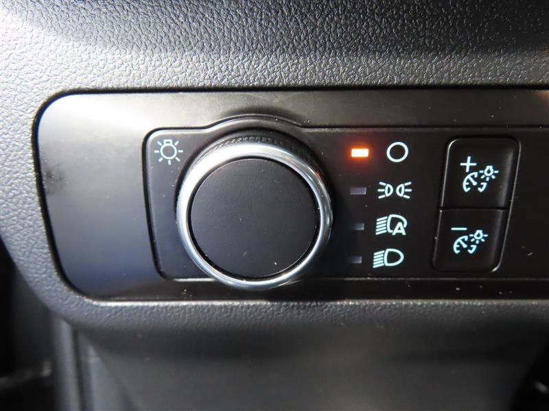 Used 2025 Ford Escape Active AWD/4WD image 18